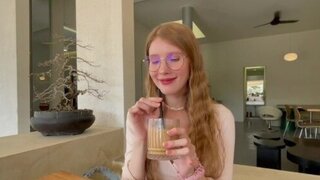 Dating in a cafe ended with fucking in a hotel